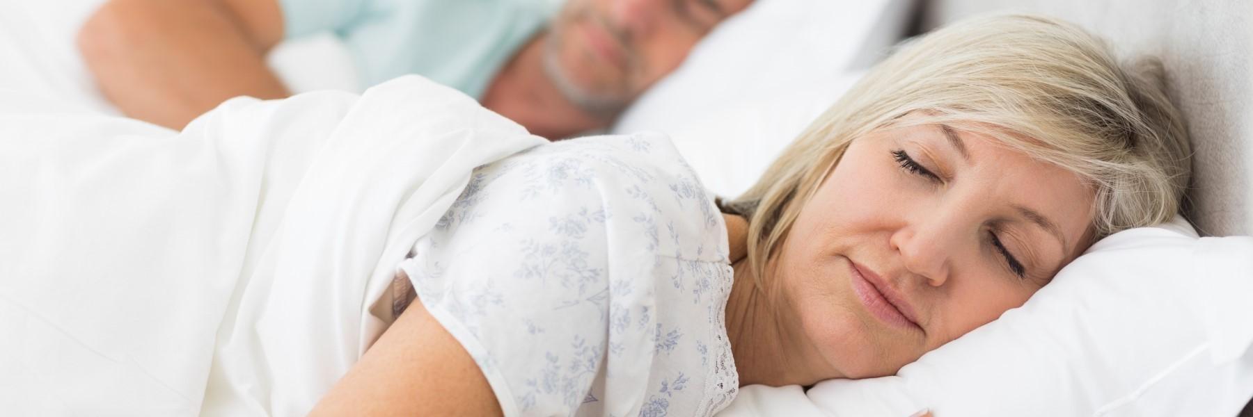 woman sleeping | sleep apnea treatment